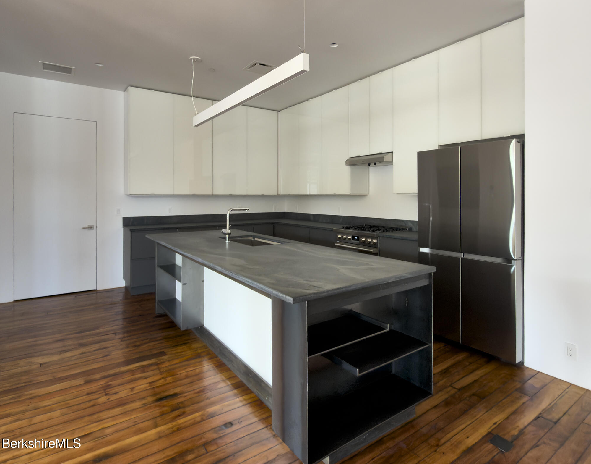 520 State Rd 306