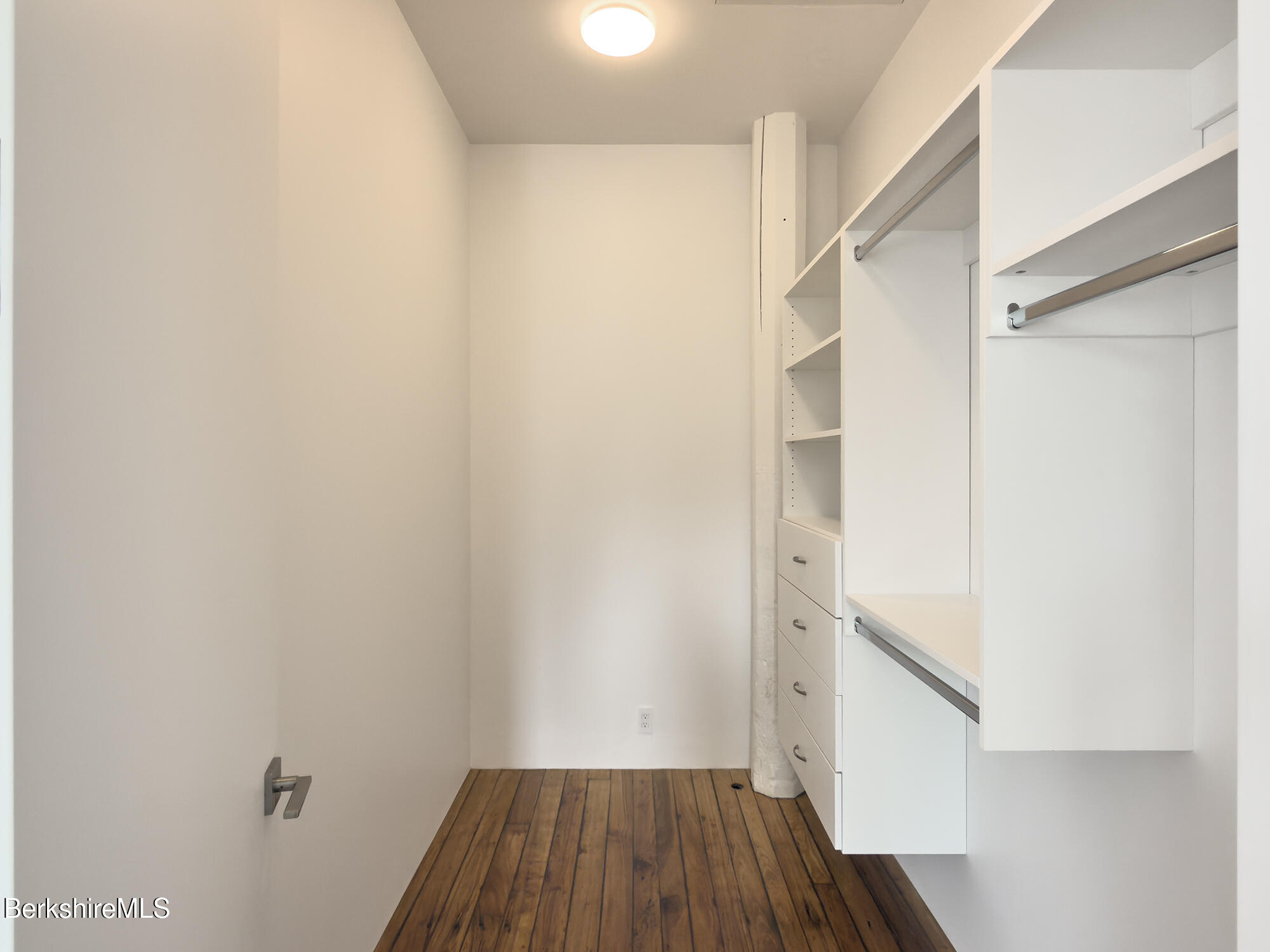 520 State Rd 306