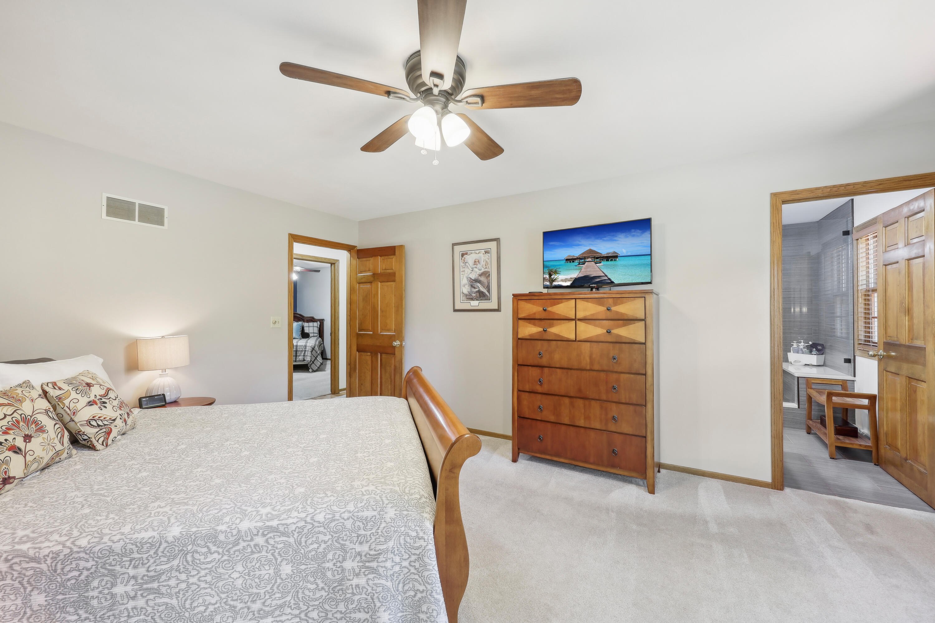 649 Cardiff Dr