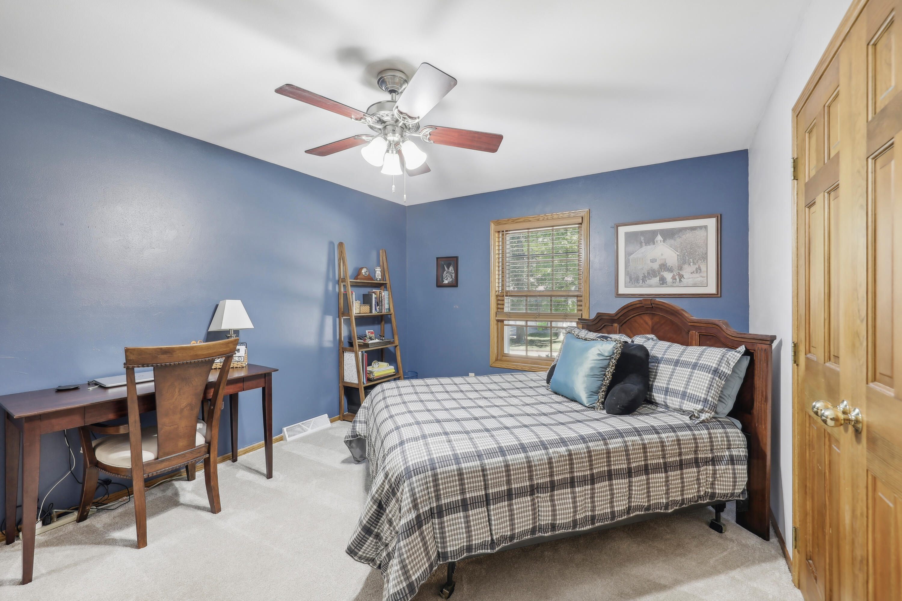 649 Cardiff Dr