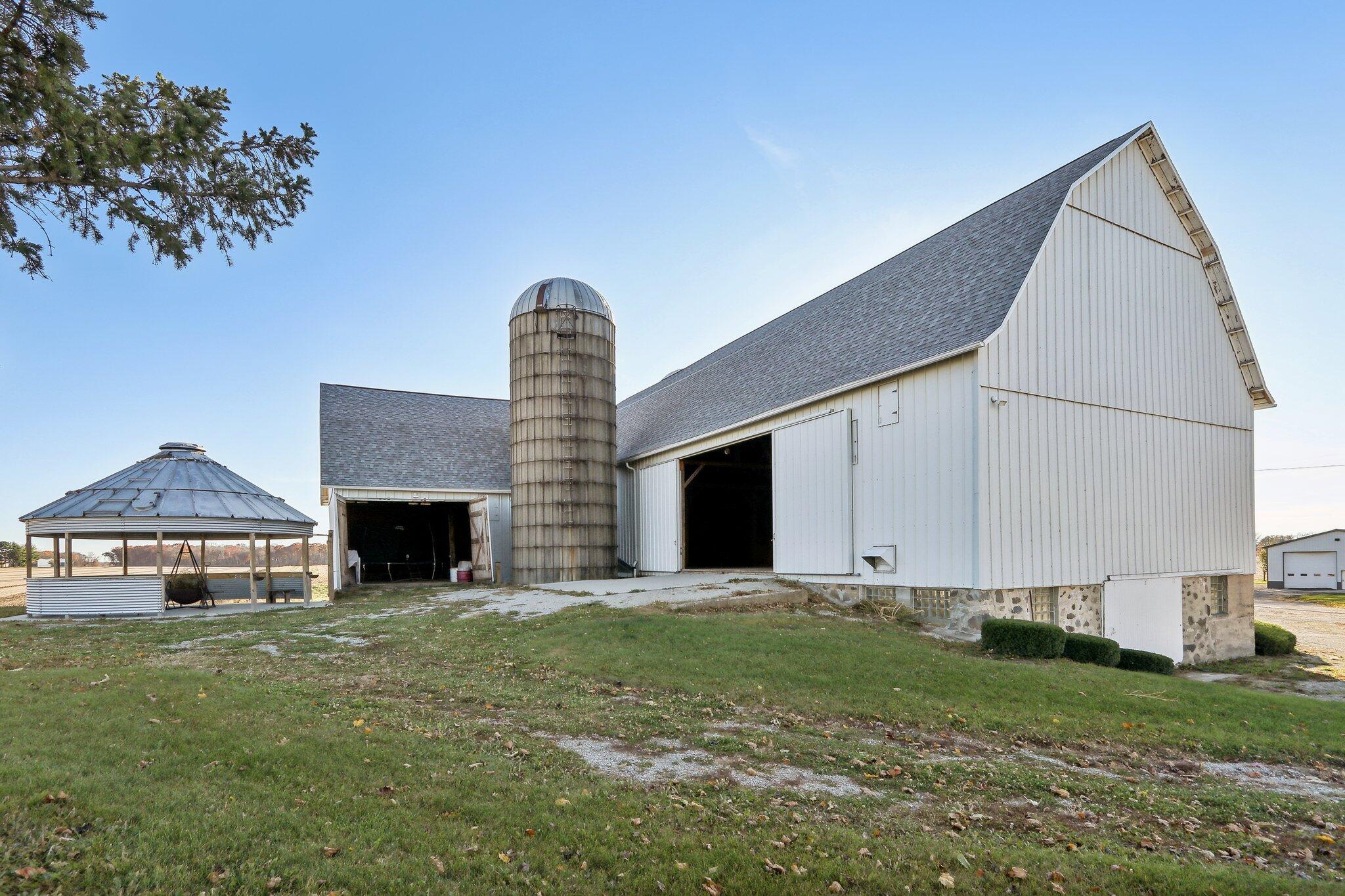W7167 Five Mile Rd