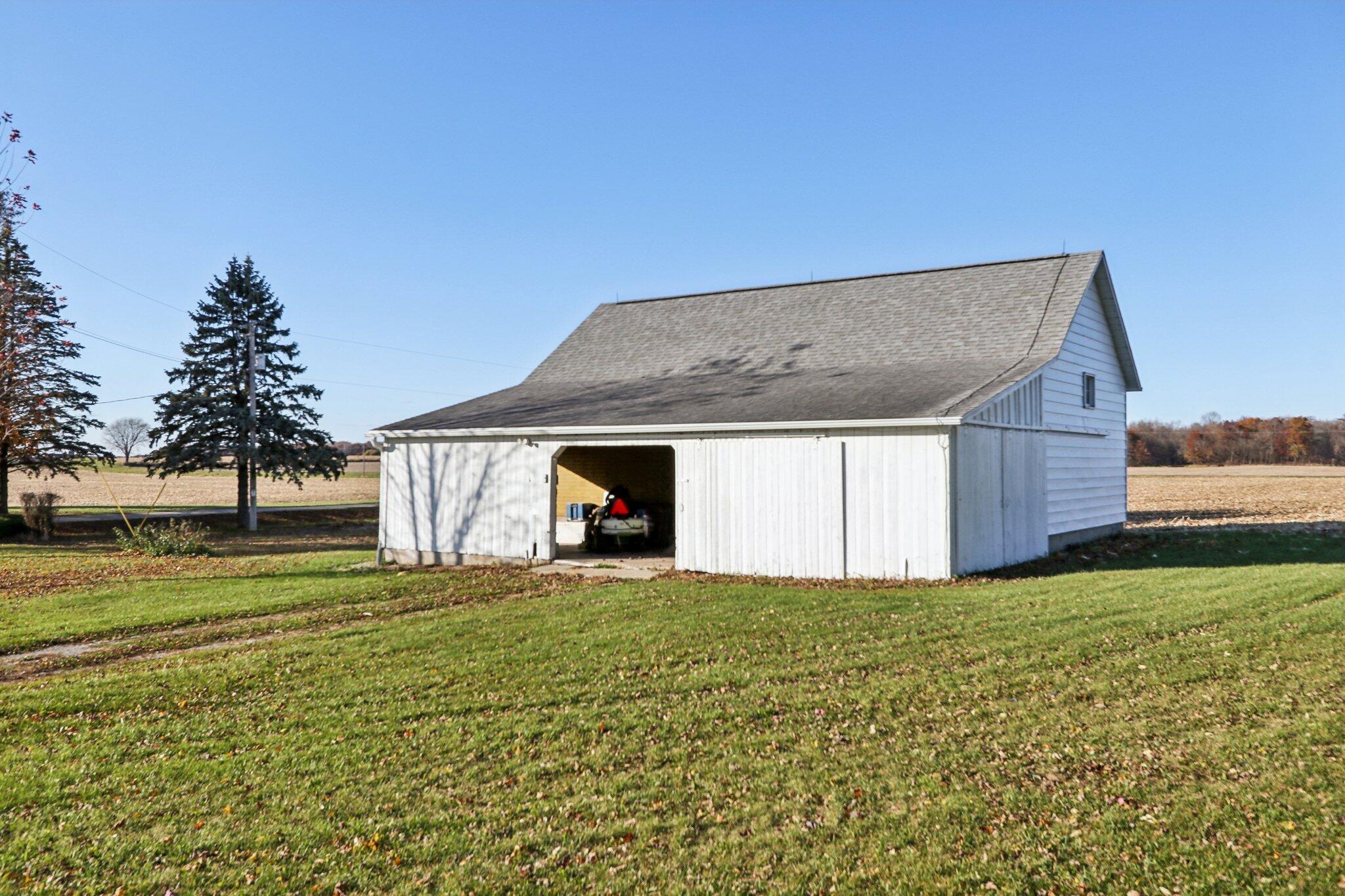 W7167 Five Mile Rd