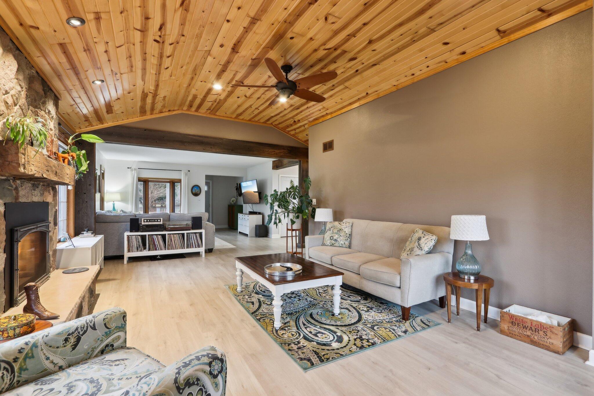 W299N5352 County Road E -