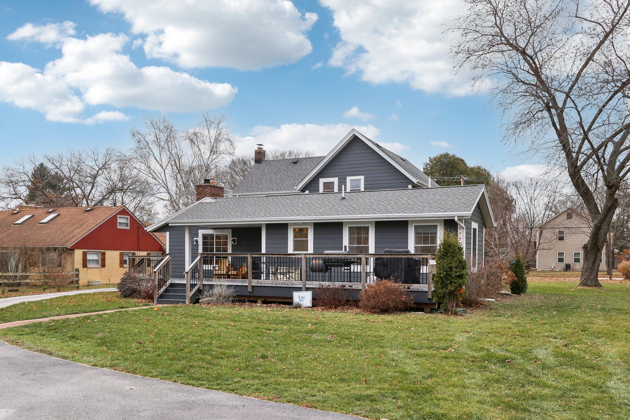 W299N5352 County Road E -