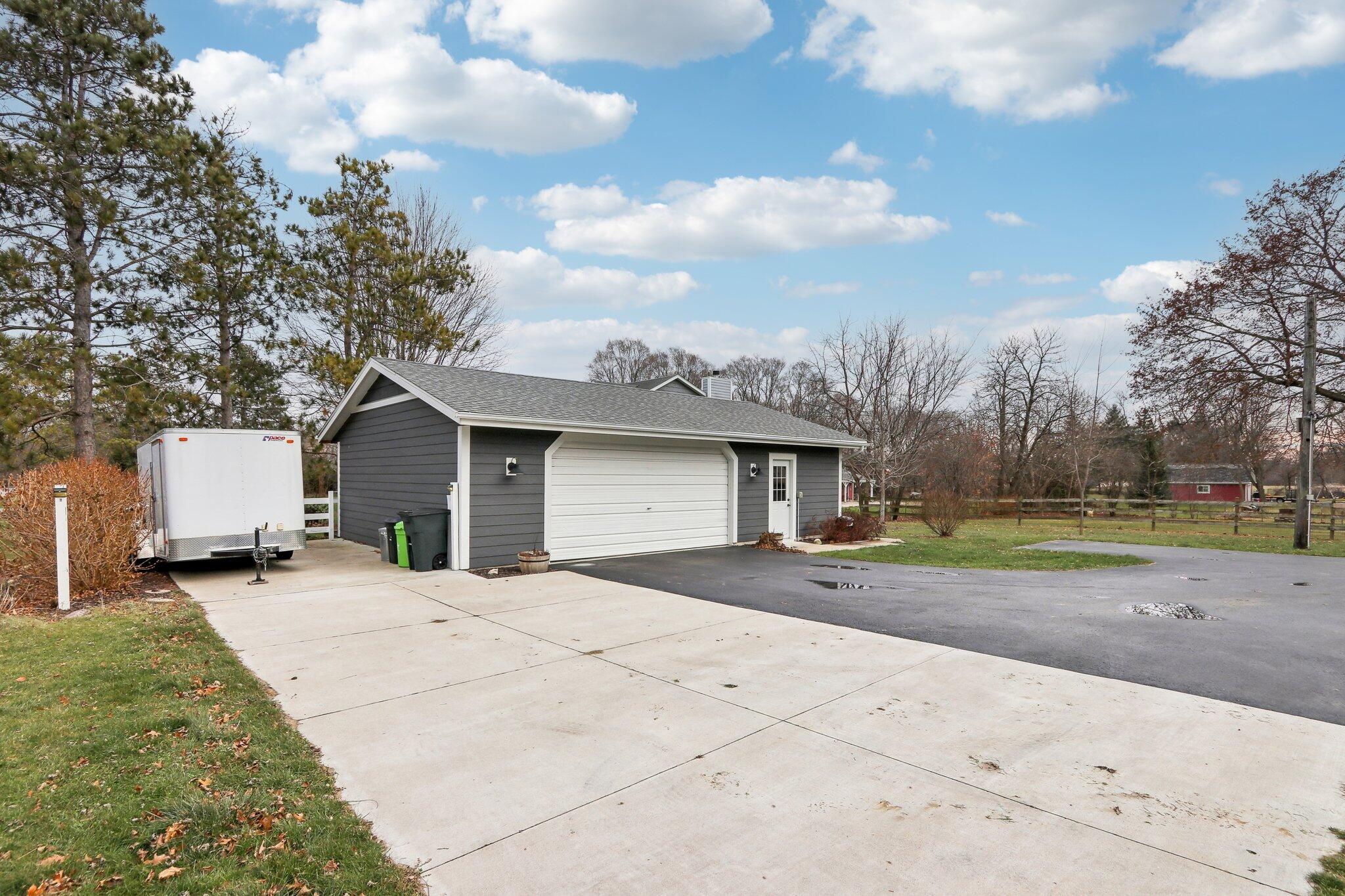 W299N5352 County Road E -