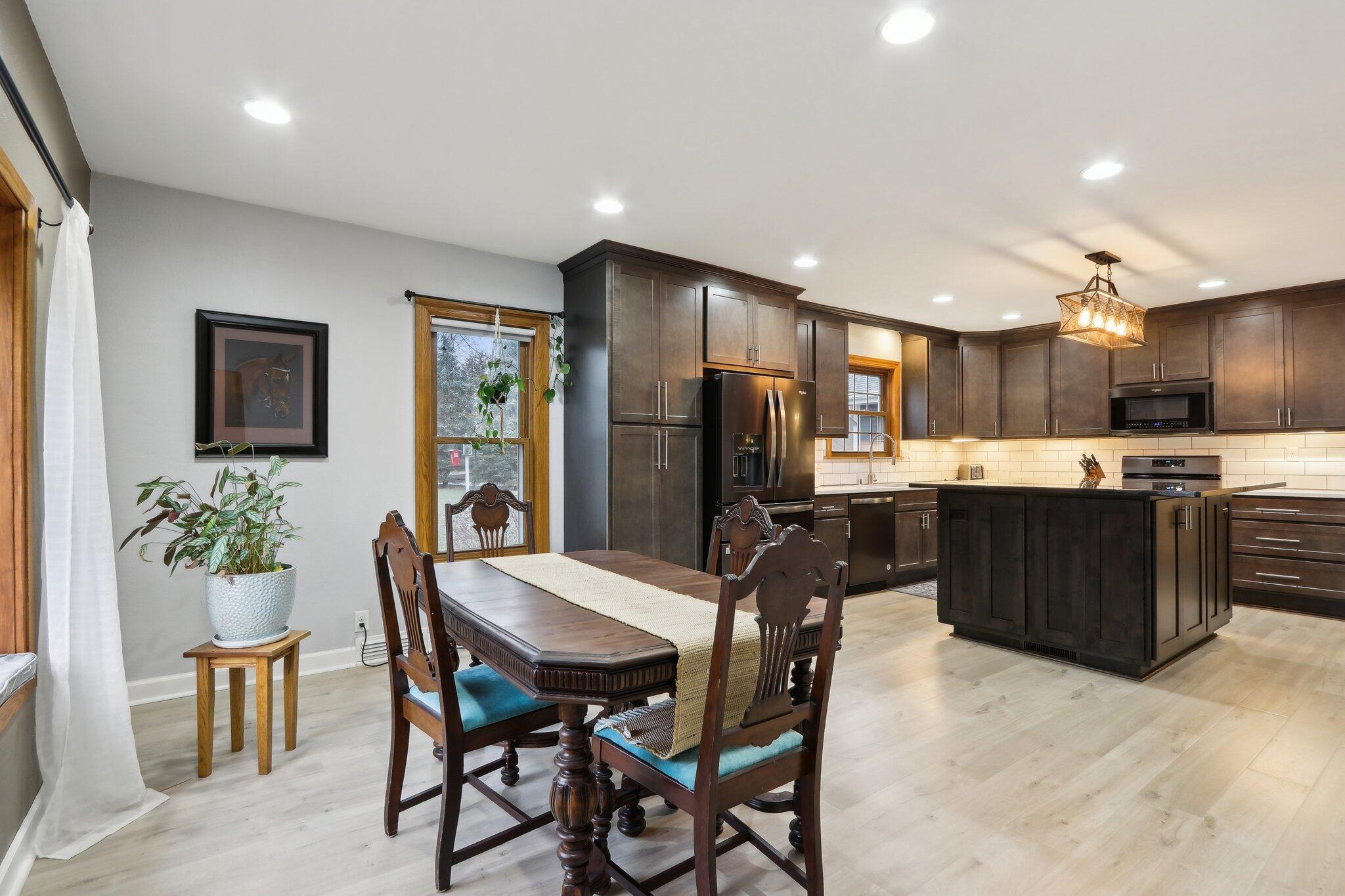 W299N5352 County Road E -