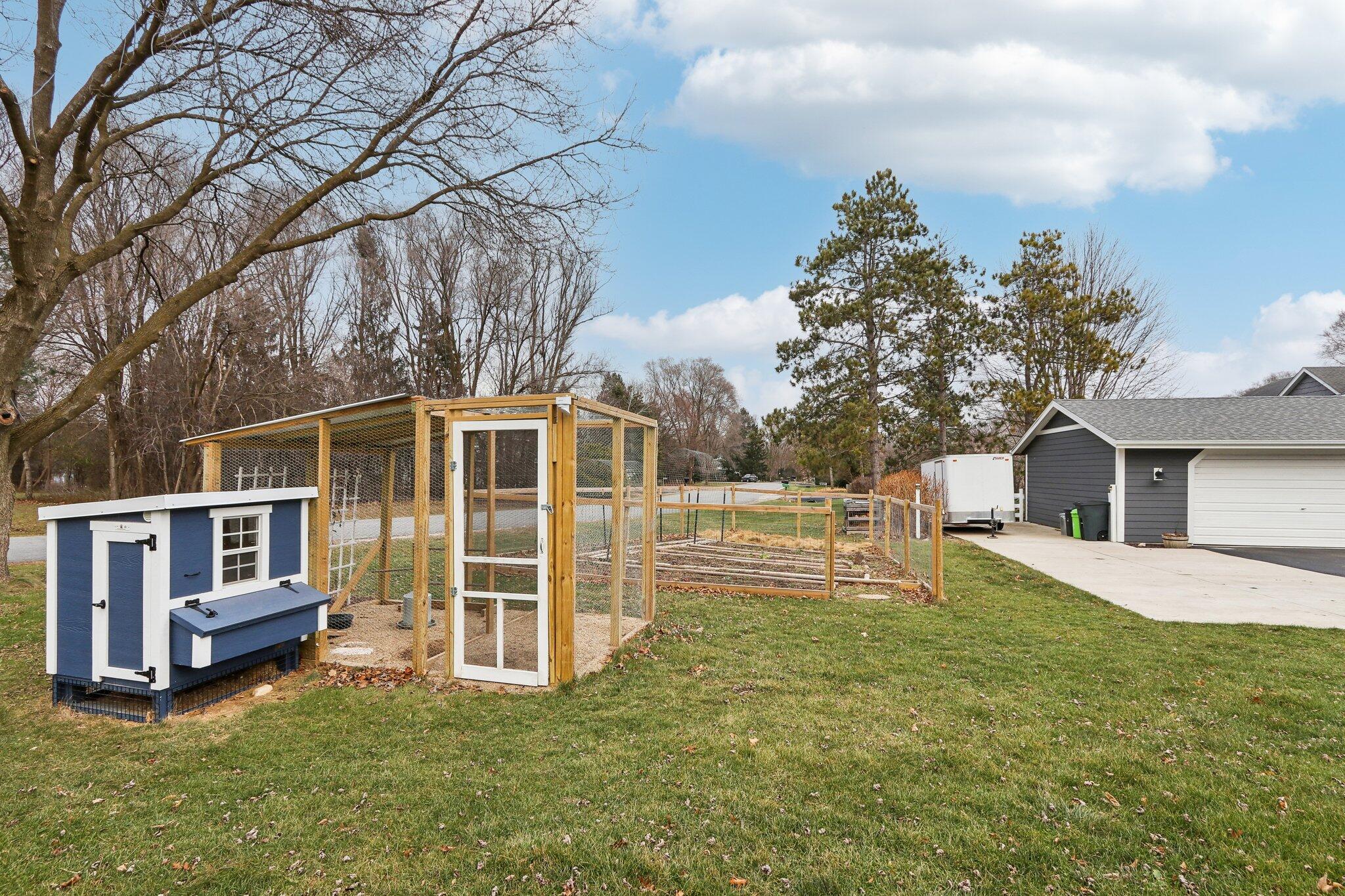 W299N5352 County Road E -