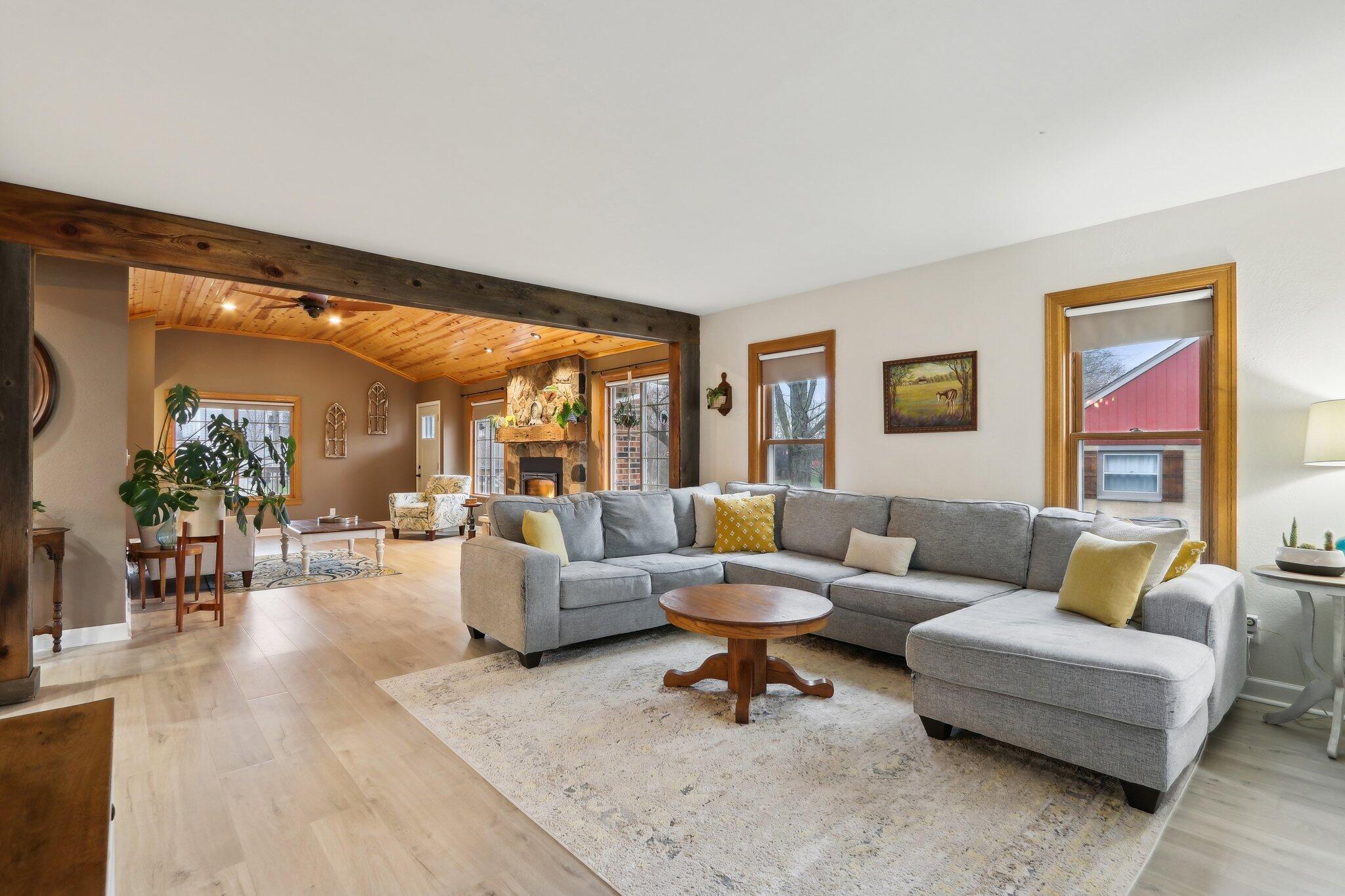 W299N5352 County Road E -