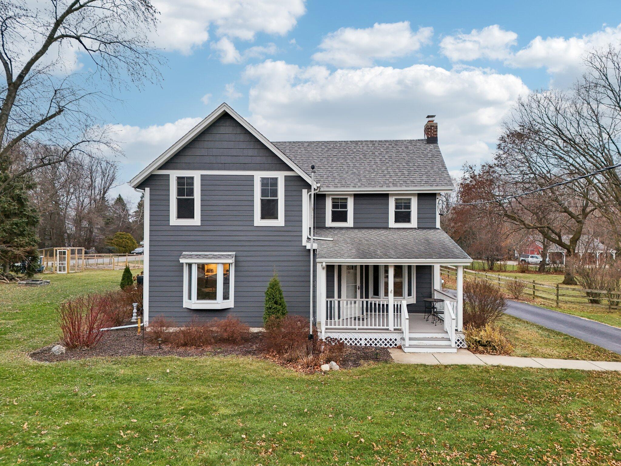 W299N5352 County Road E -