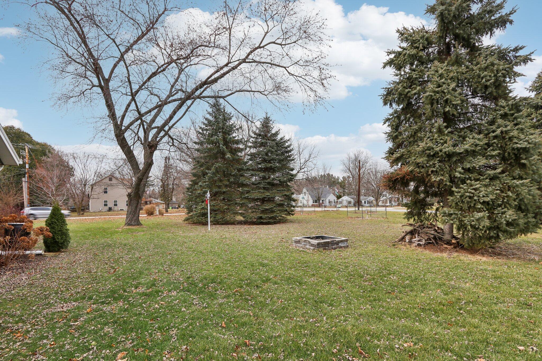 W299N5352 County Road E -
