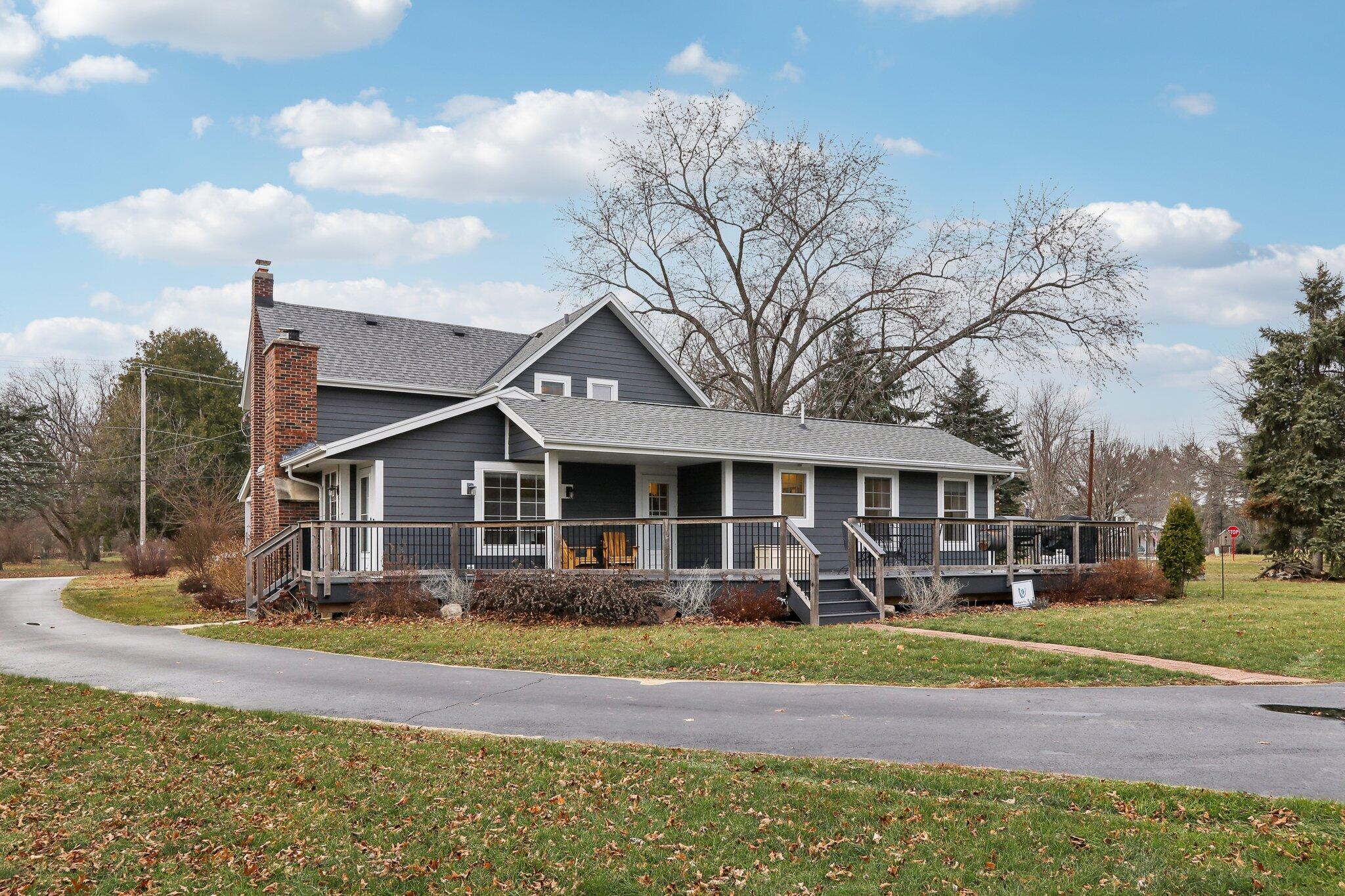 W299N5352 County Road E -