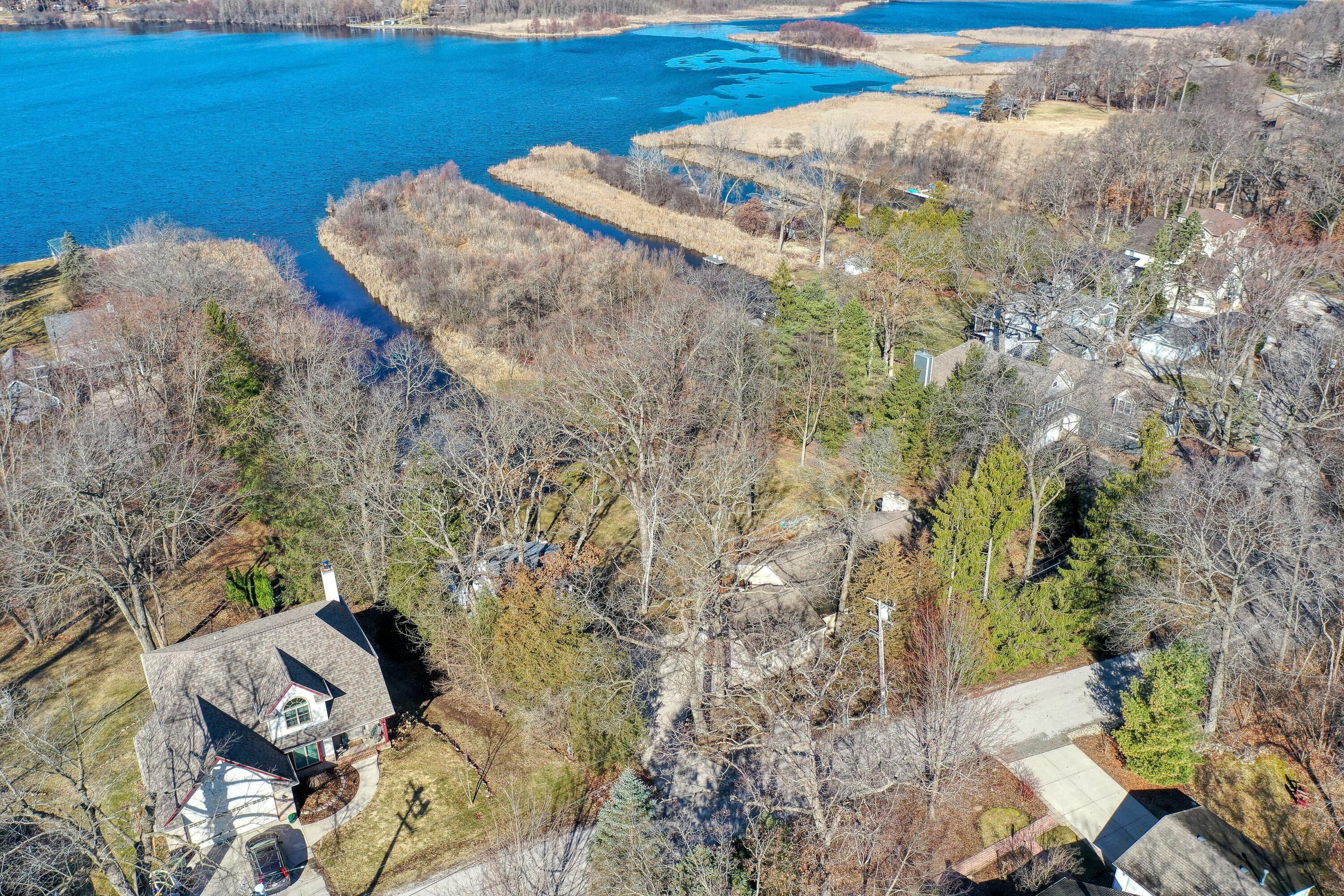 3513 Ridge Dr, 3507