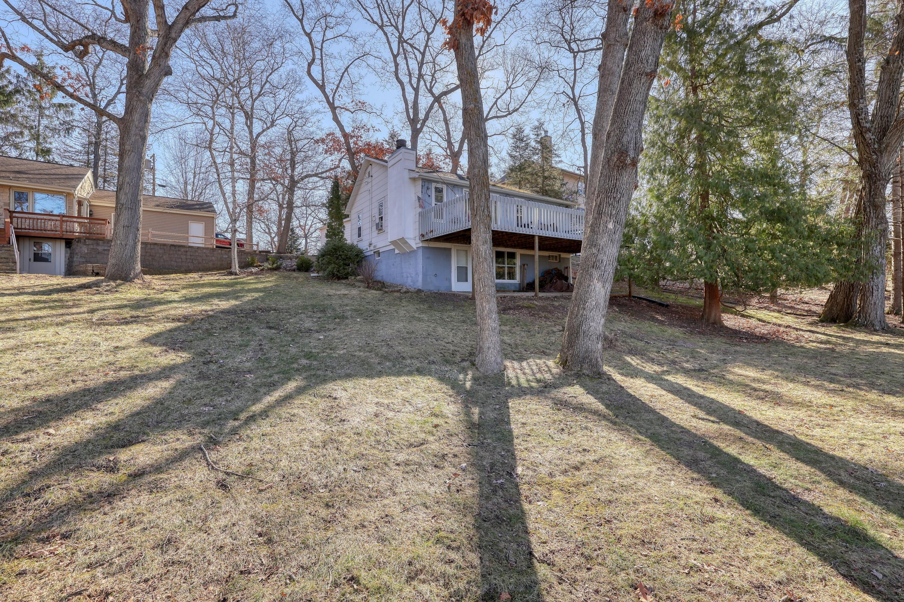 3513 Ridge Dr, 3507