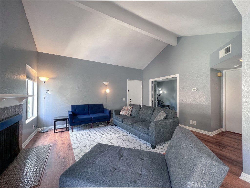 22719 Lakeway Drive 400