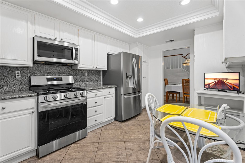 25686 Fishermans Drive 216