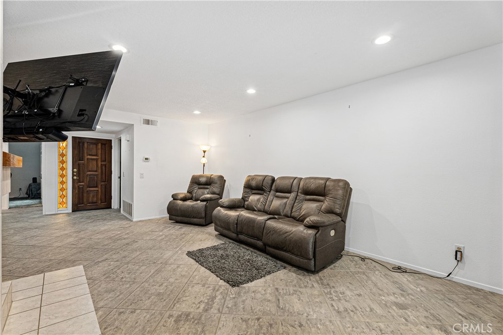 25686 Fishermans Drive 216