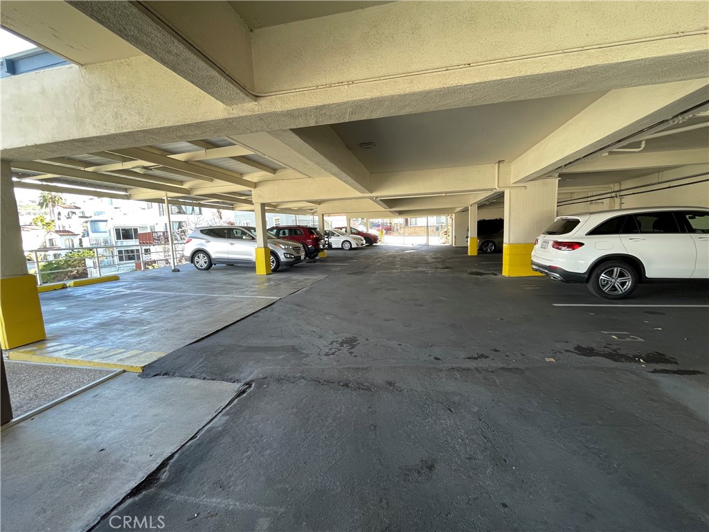 420 Monterey Lane 1D