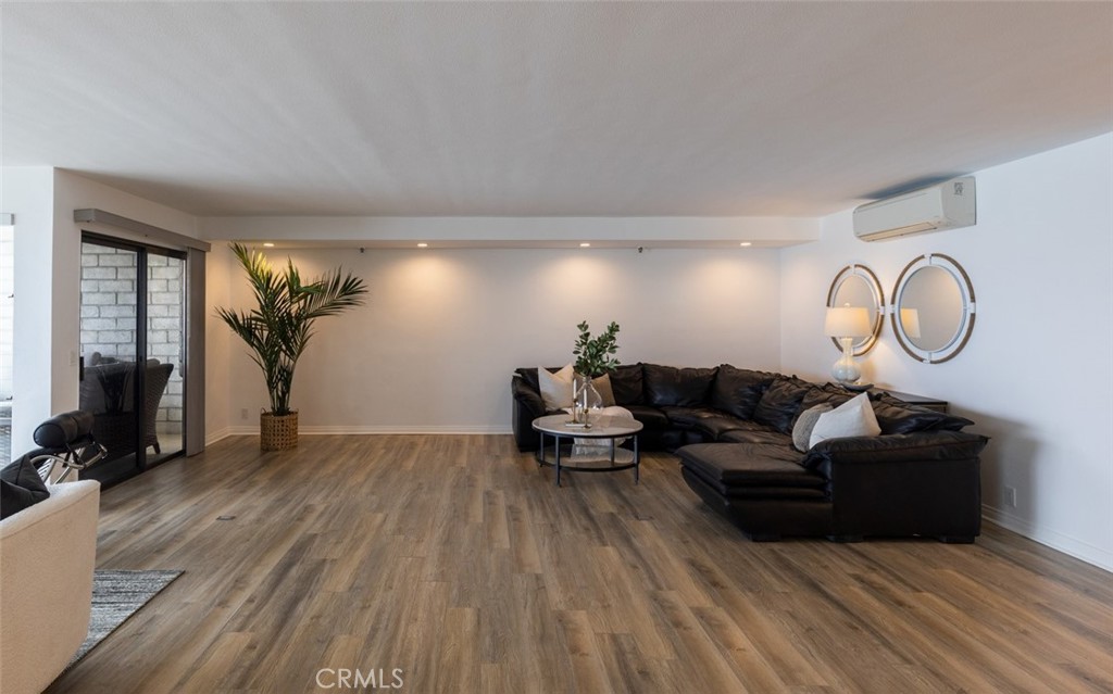 410 Corto Lane 9