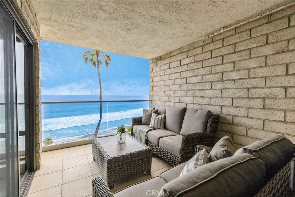 410 Corto Lane 9