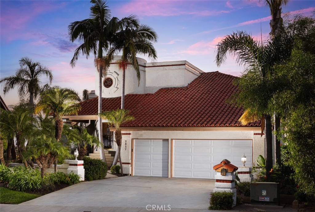 2957 Calle Frontera