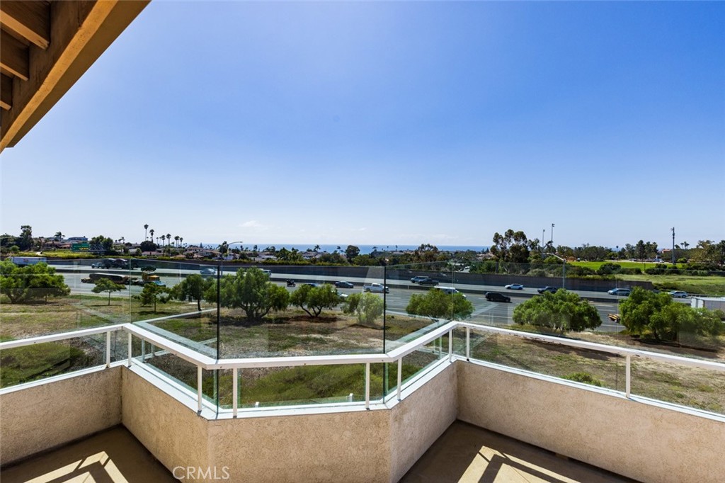 2957 Calle Frontera