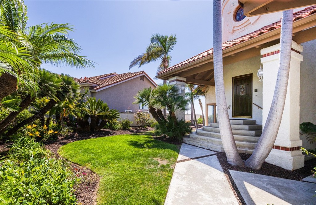 2957 Calle Frontera