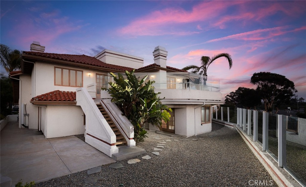 2957 Calle Frontera