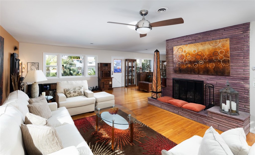 229 W Avenida Cordoba