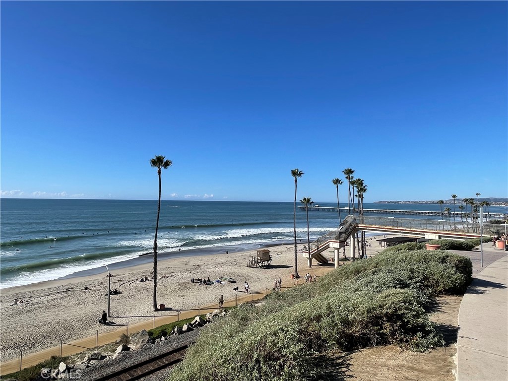 229 W Avenida Cordoba