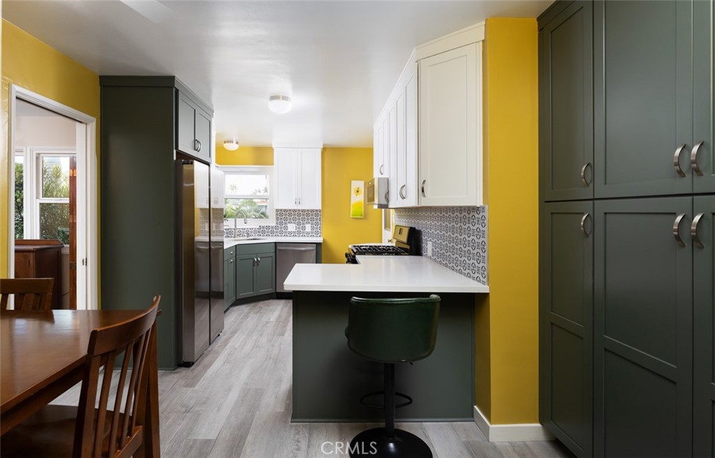 229 W Avenida Cordoba