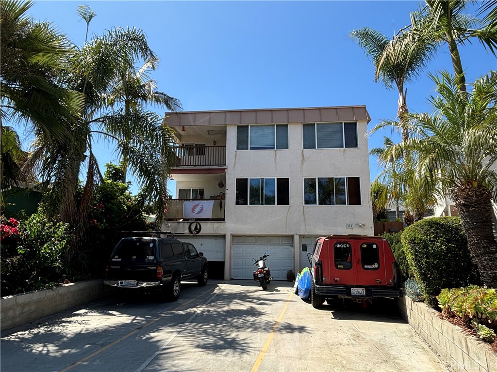 252 Avenida Del Poniente
