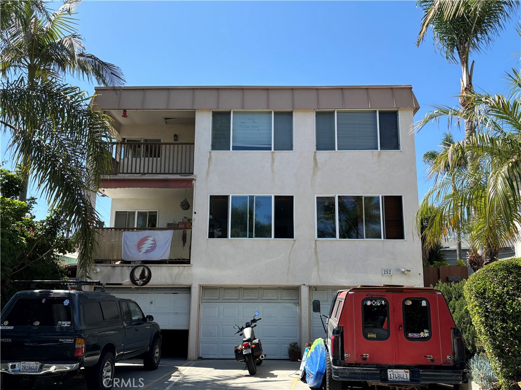 252 Avenida Del Poniente