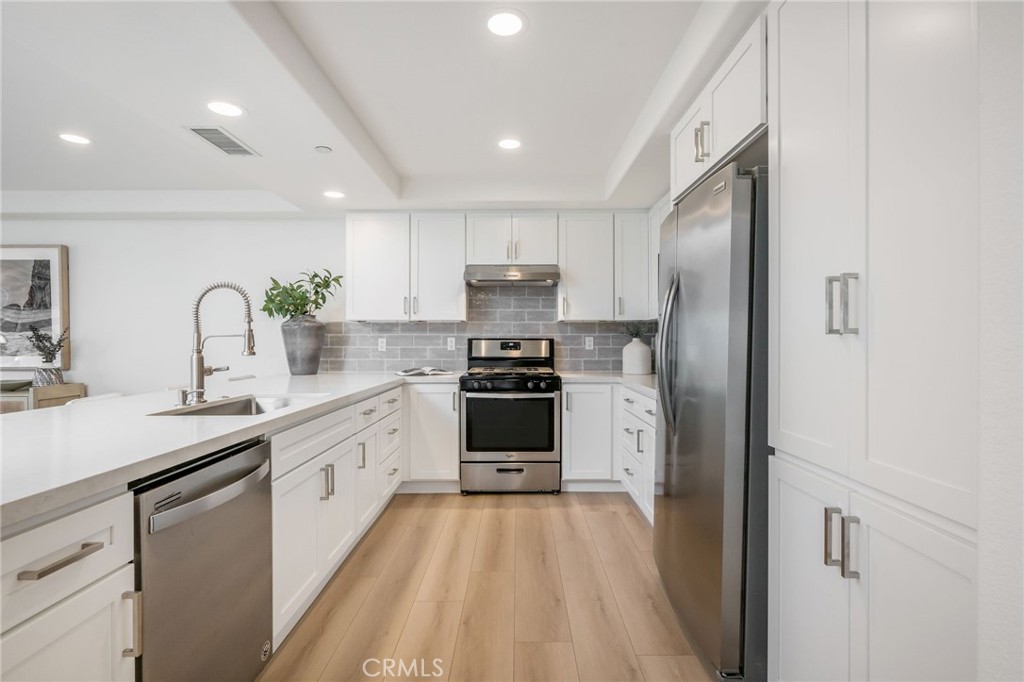 412 Arenoso Lane 303