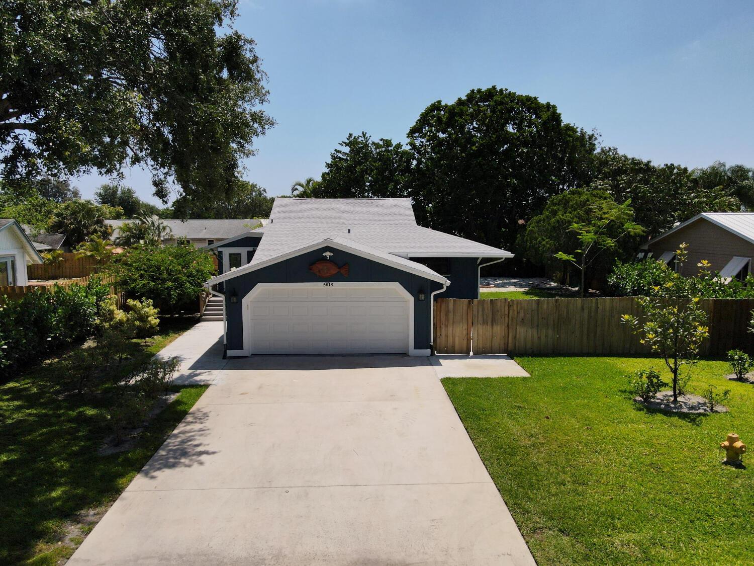 5018 SE Alicia Street