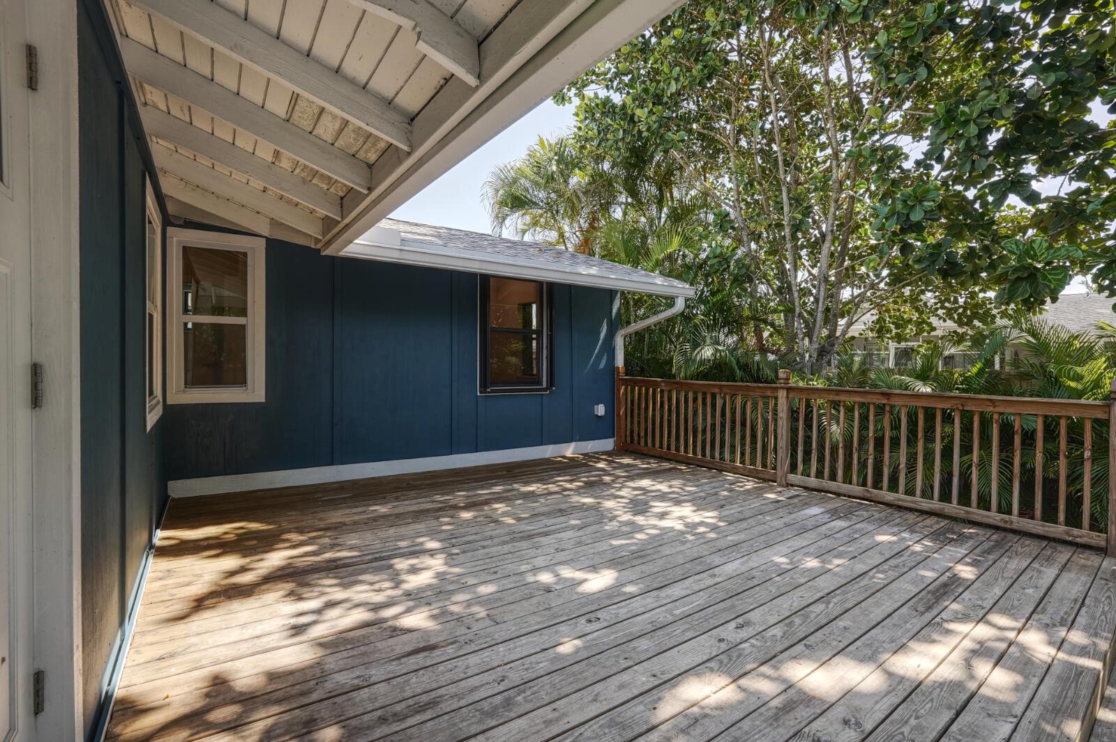 5018 SE Alicia Street