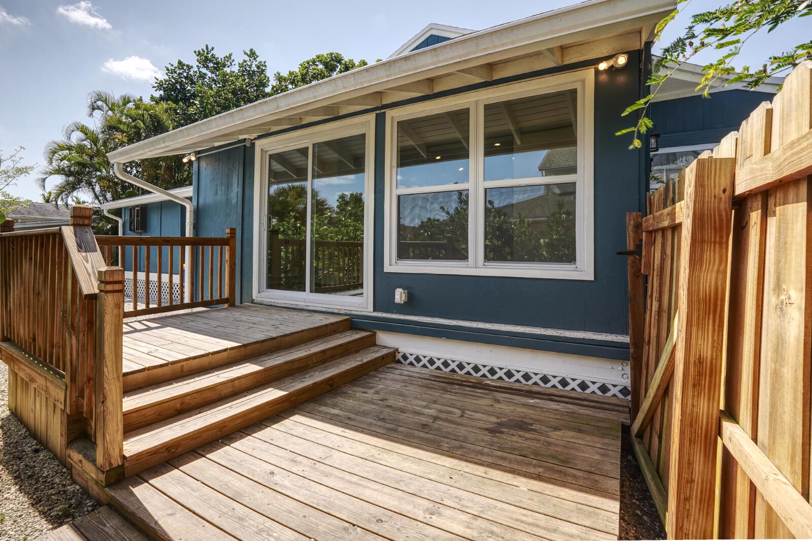 5018 SE Alicia Street