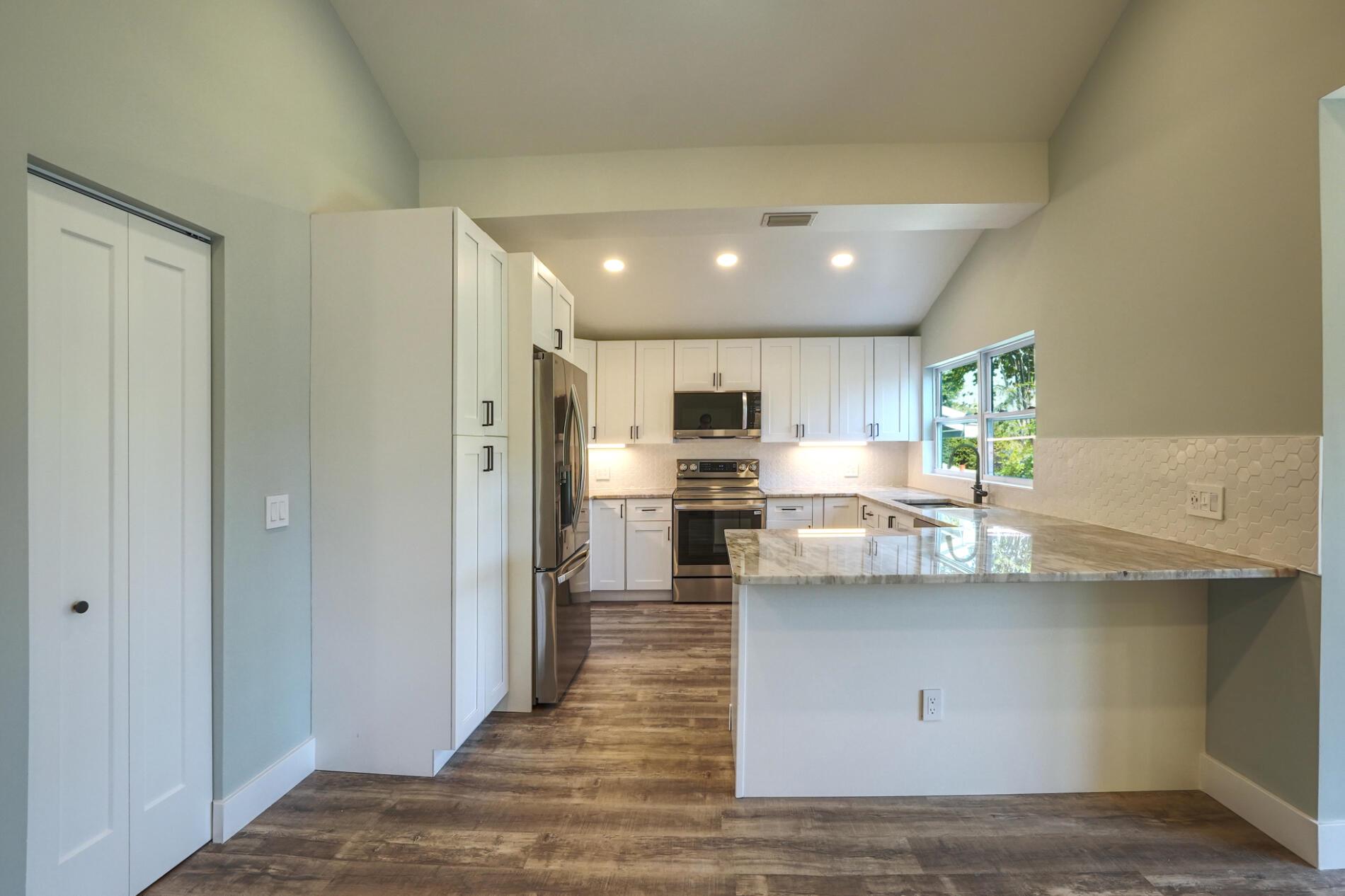 5018 SE Alicia Street