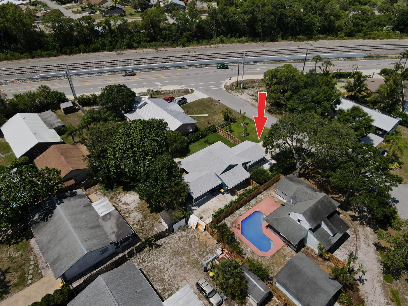 5018 SE Alicia Street