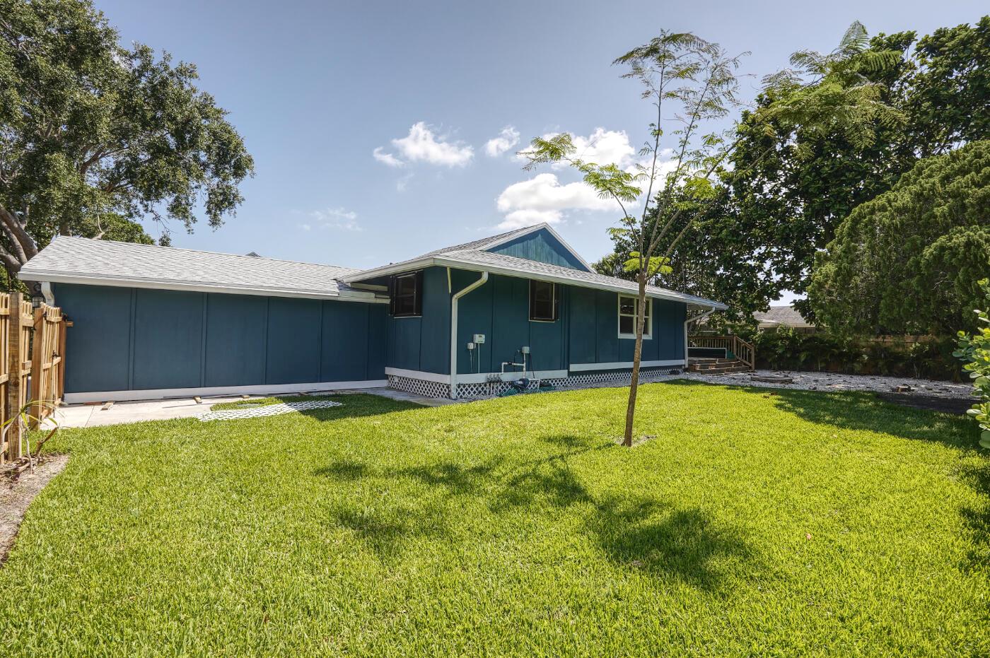 5018 SE Alicia Street