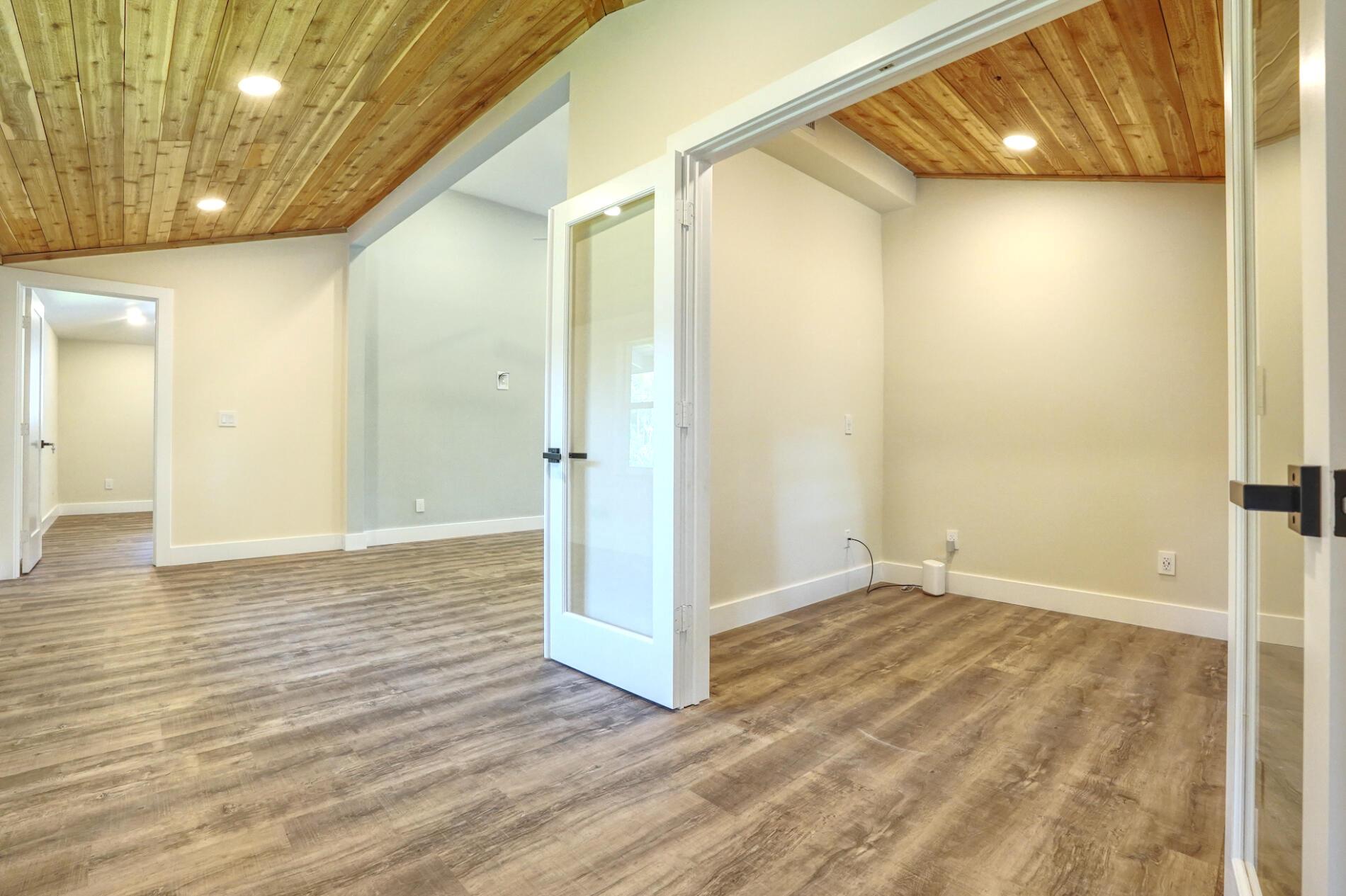 5018 SE Alicia Street