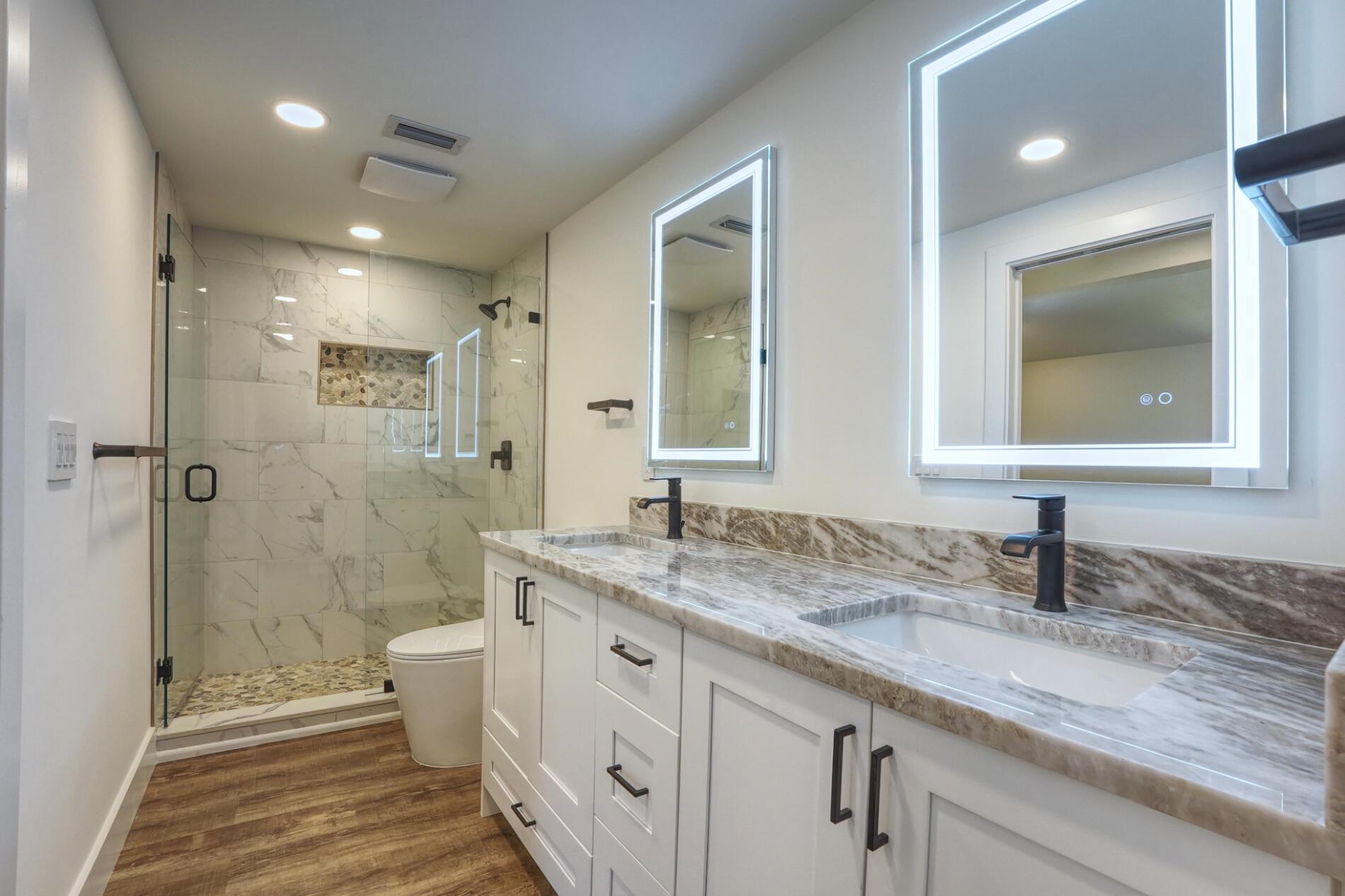 5018 SE Alicia Street