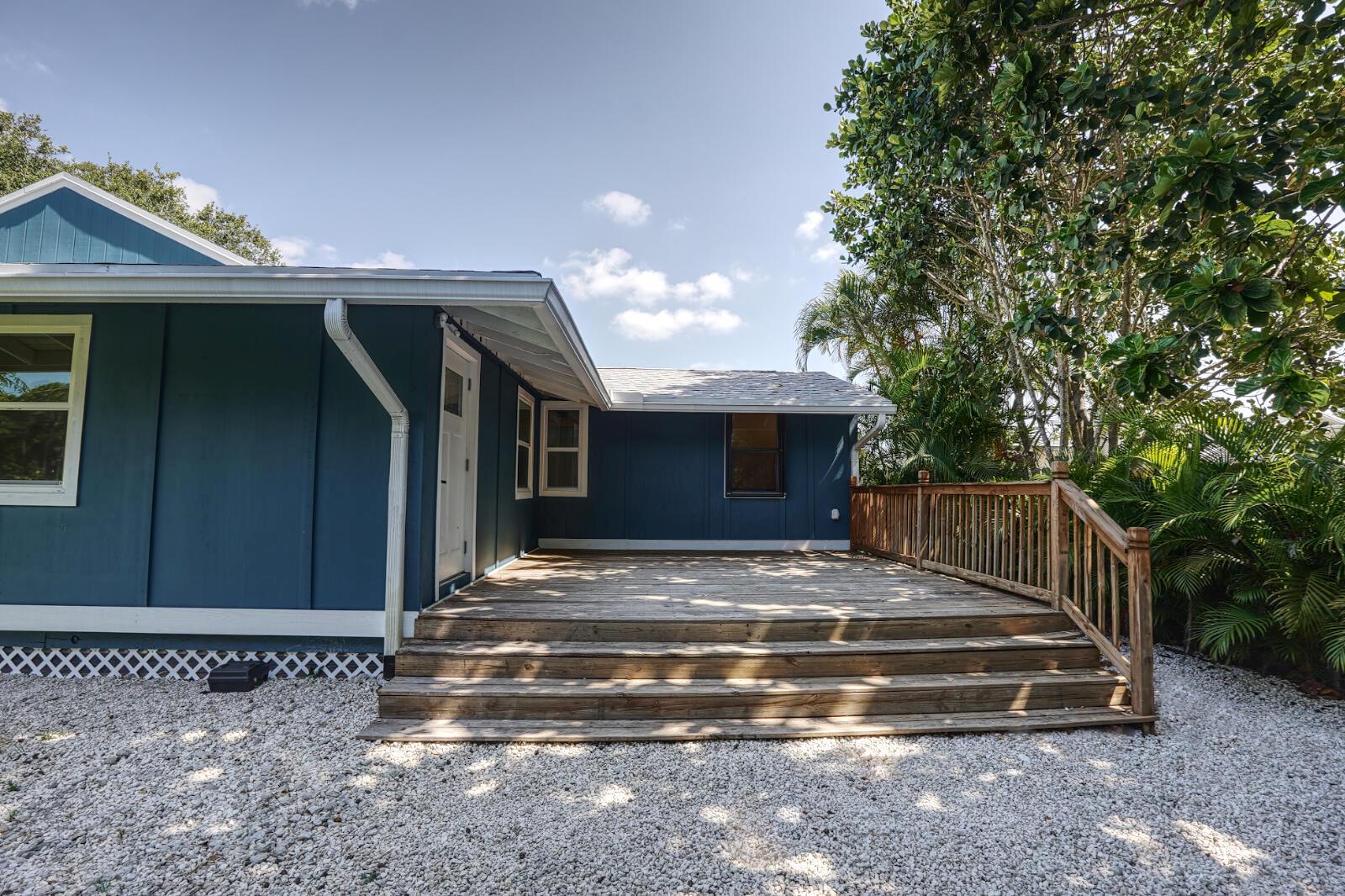 5018 SE Alicia Street