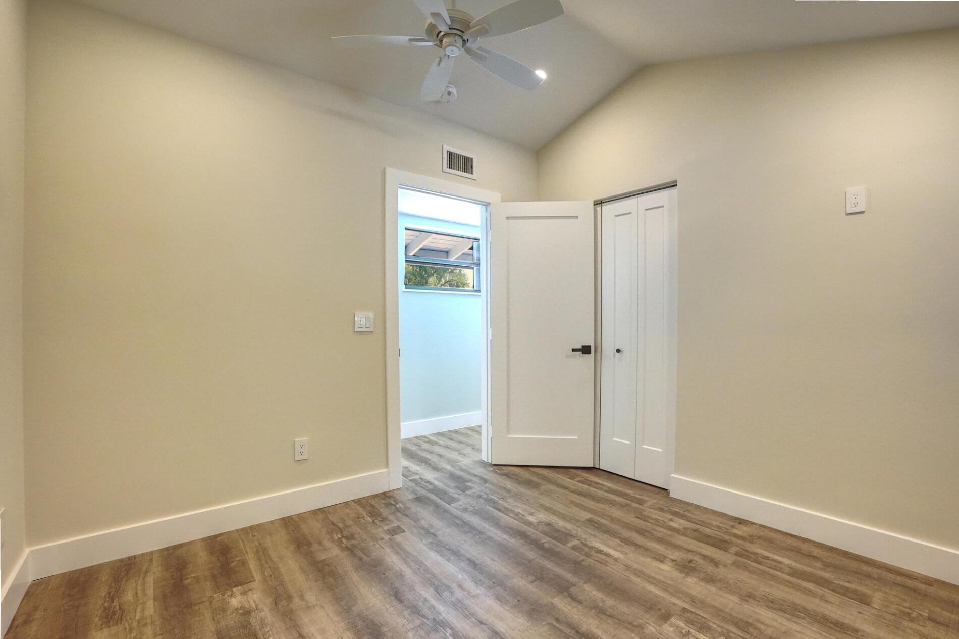 5018 SE Alicia Street