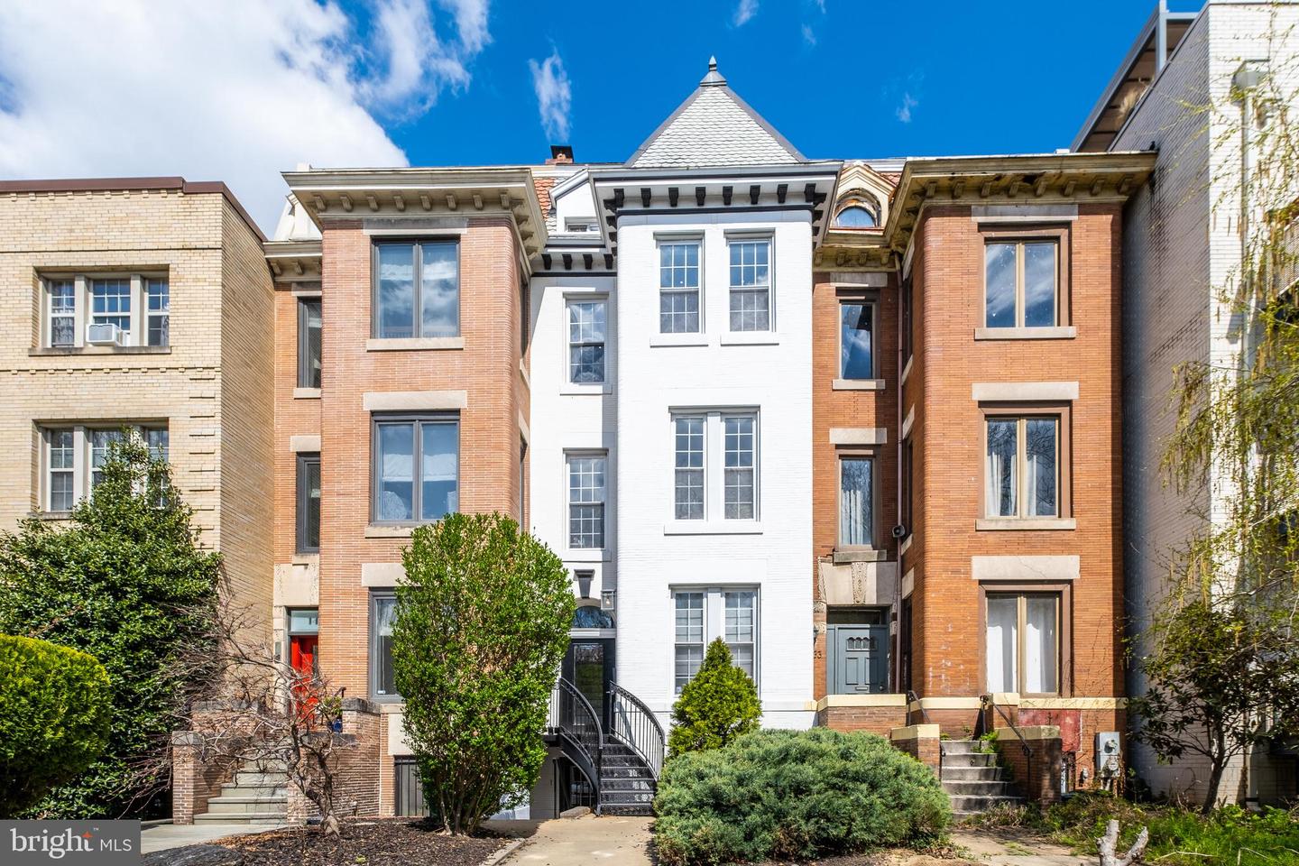 1435 Euclid St NW #Ph