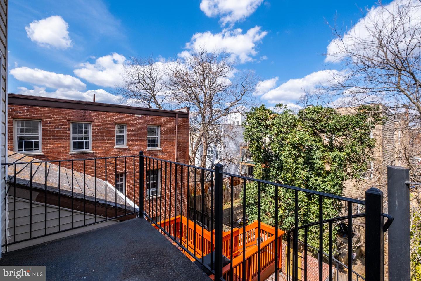 1435 Euclid St NW #Ph
