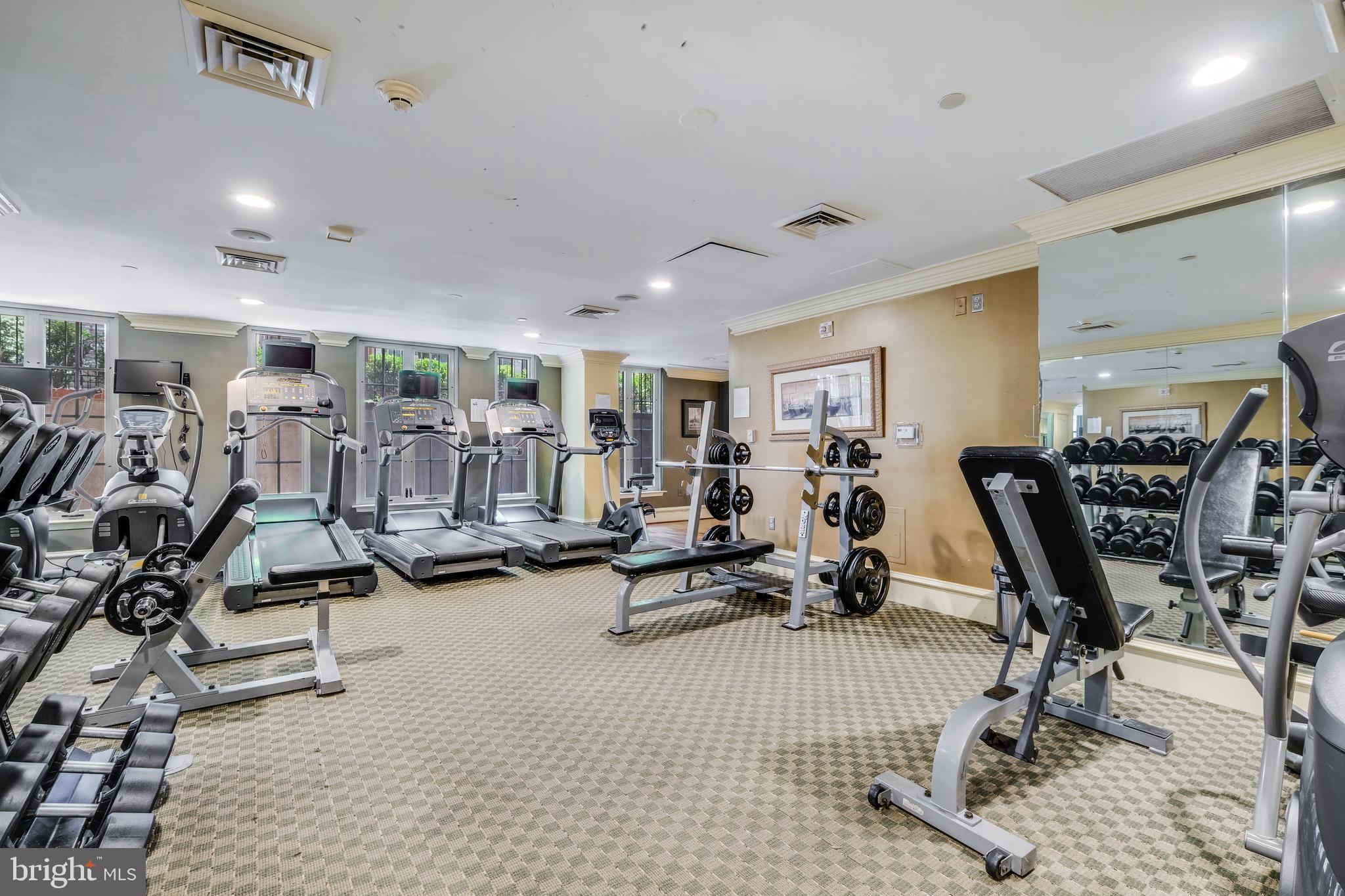 1441 Rhode Island Ave NW #119