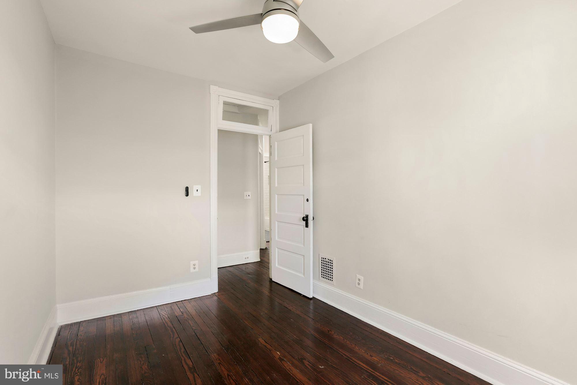 143 V ST NE