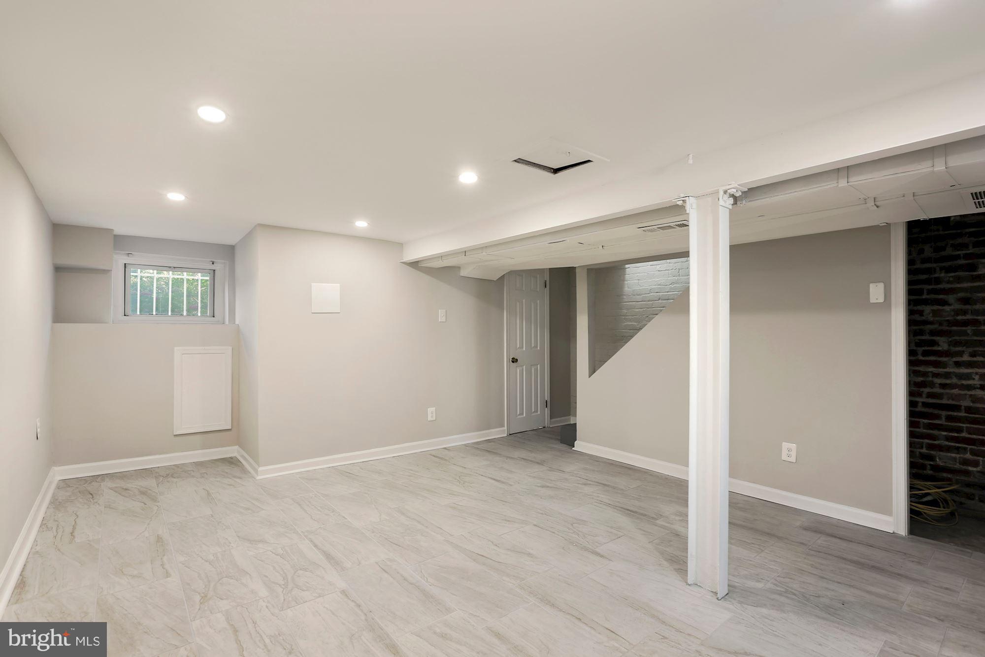 143 V ST NE