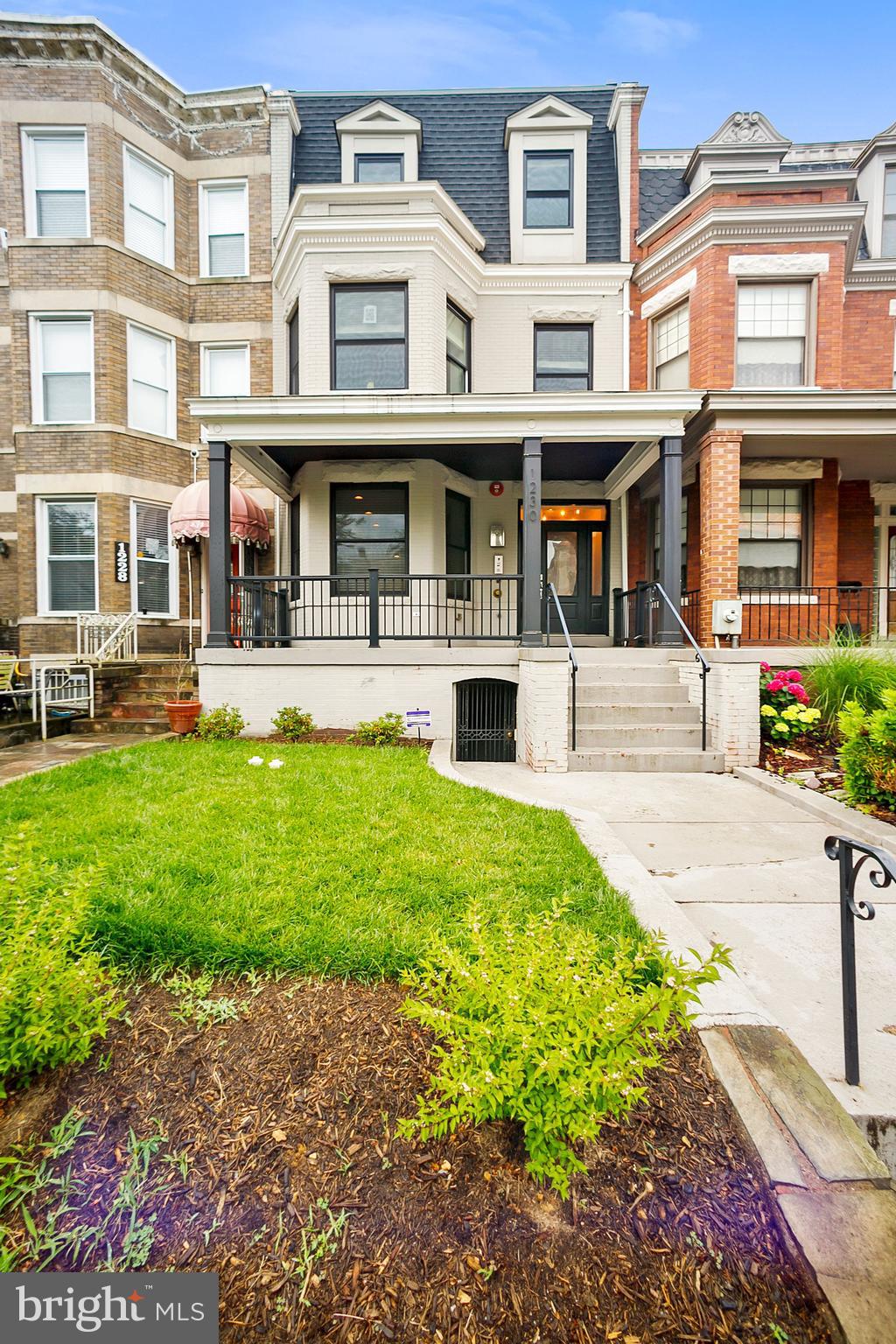 1230 Fairmont St NW #3