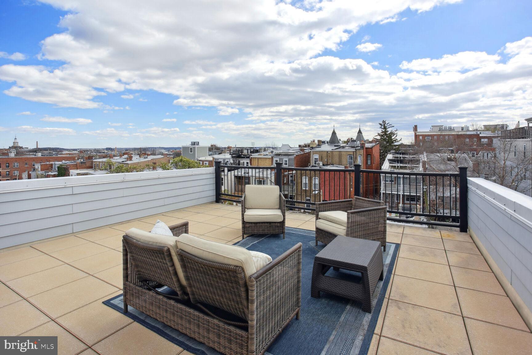 1230 Fairmont St NW #3